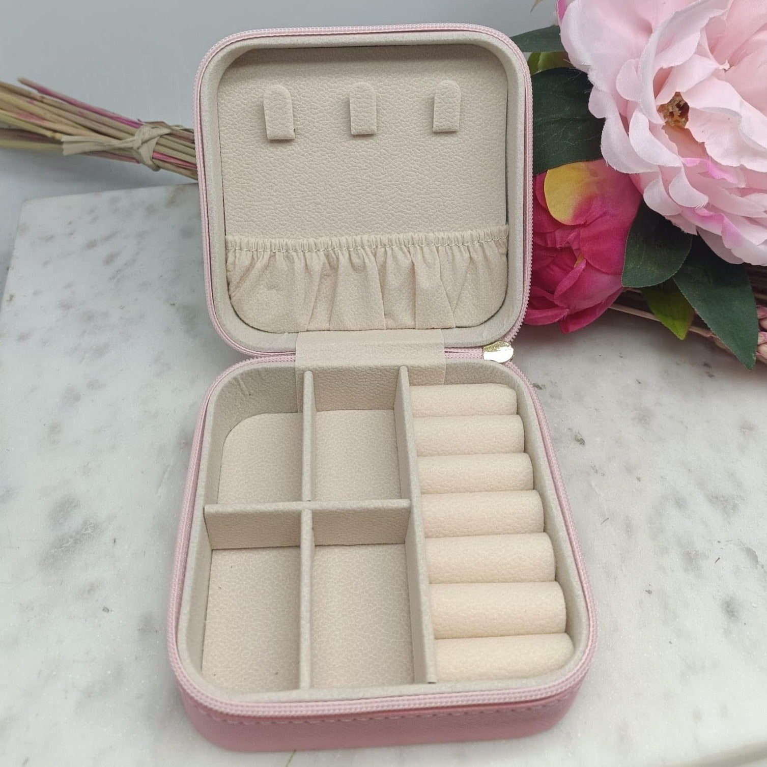 Niiki Paris jewelry box