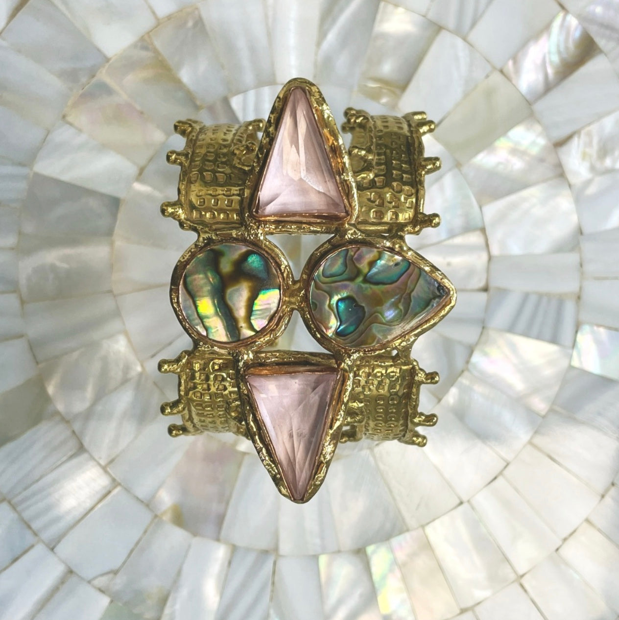 Caledonia - Manchette