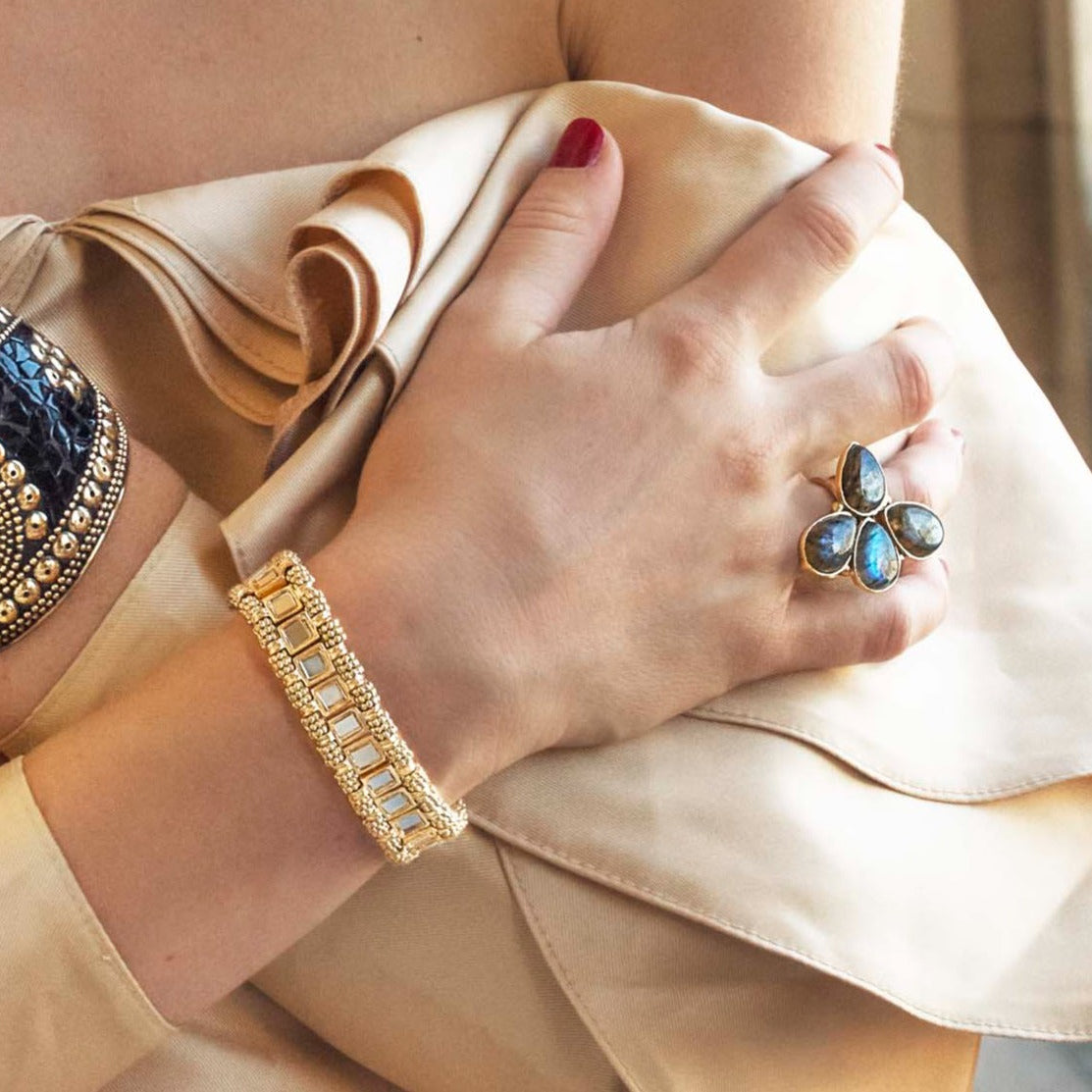 Mariella - Labradorite