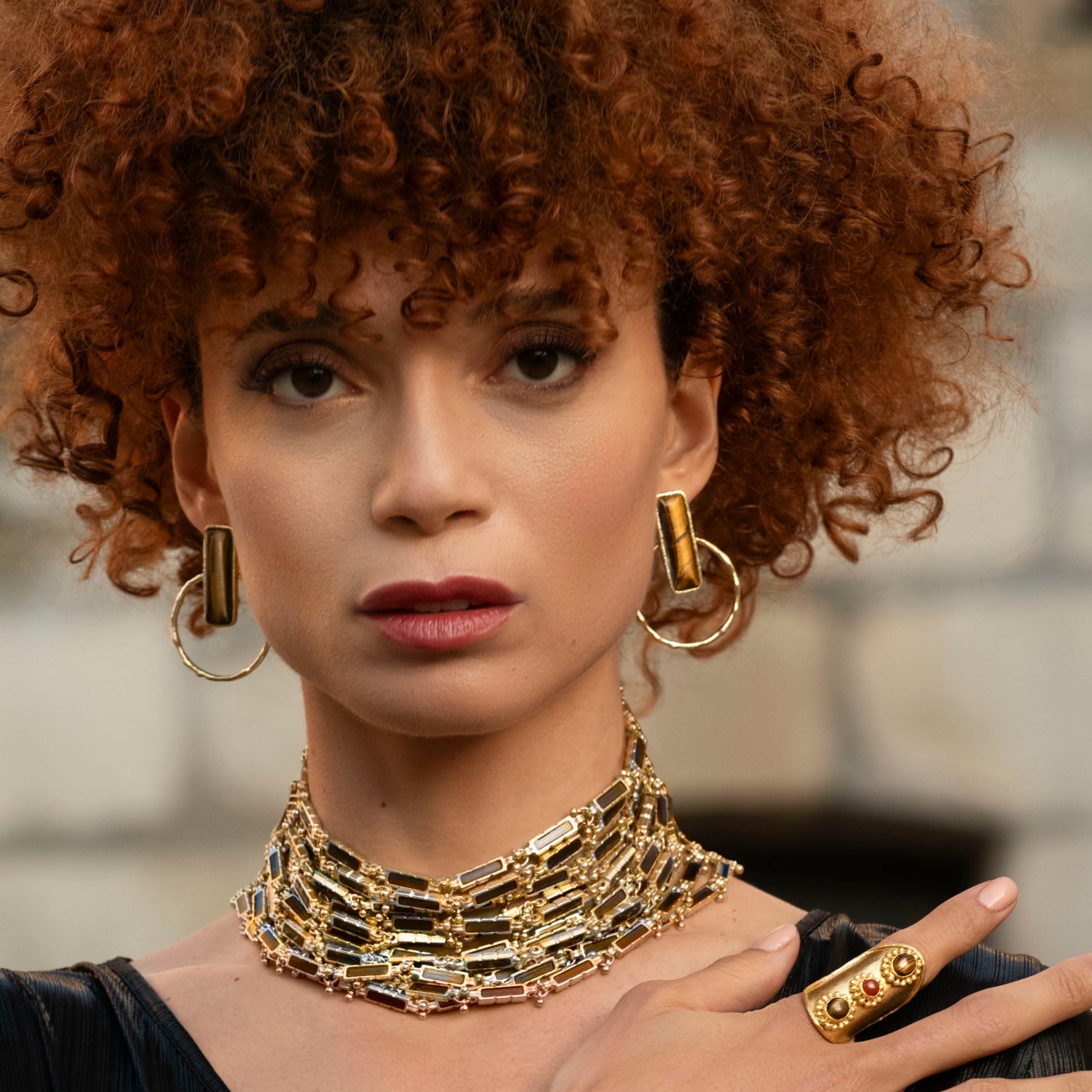 Anastasia - Tiger's Eye