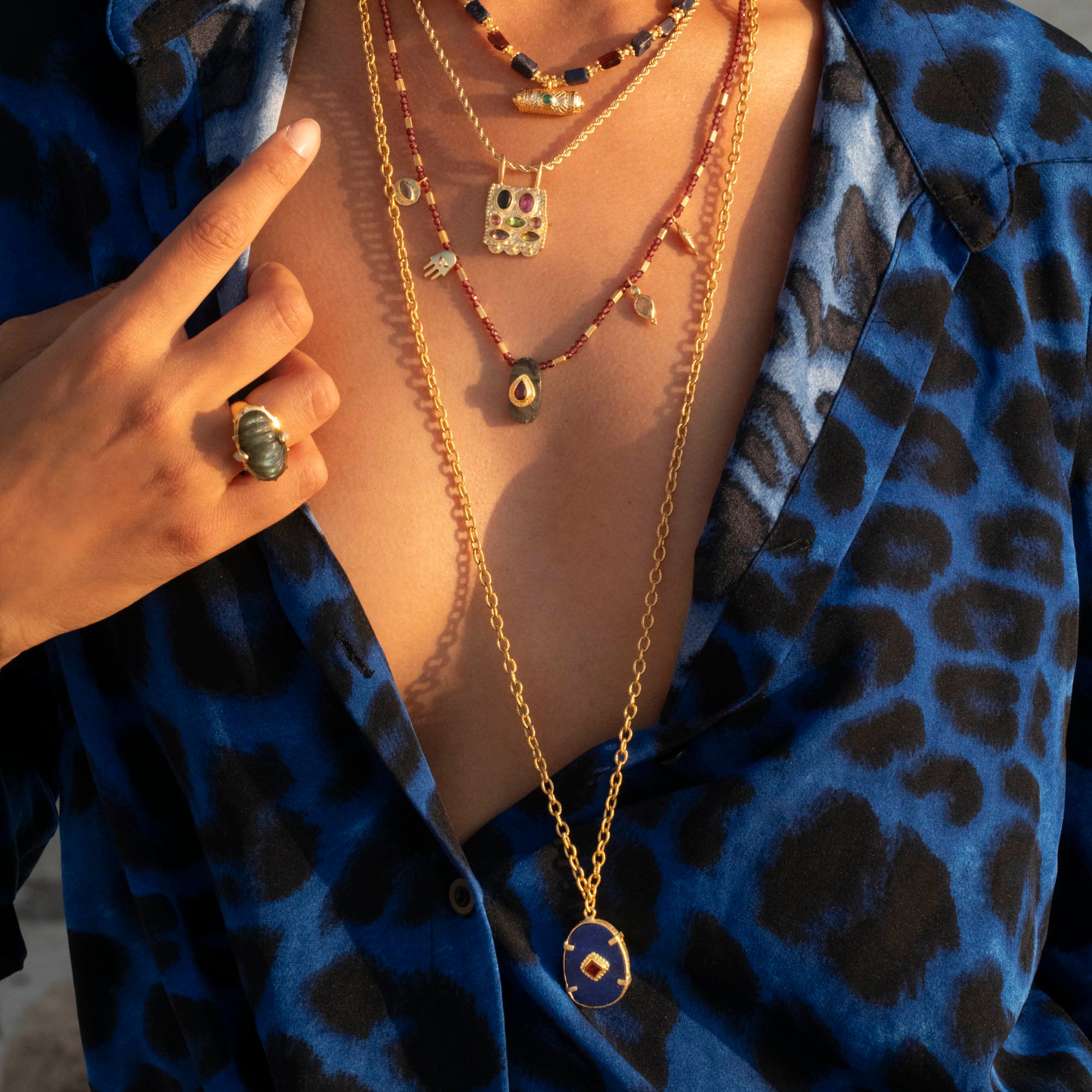 Attina - Labradorite