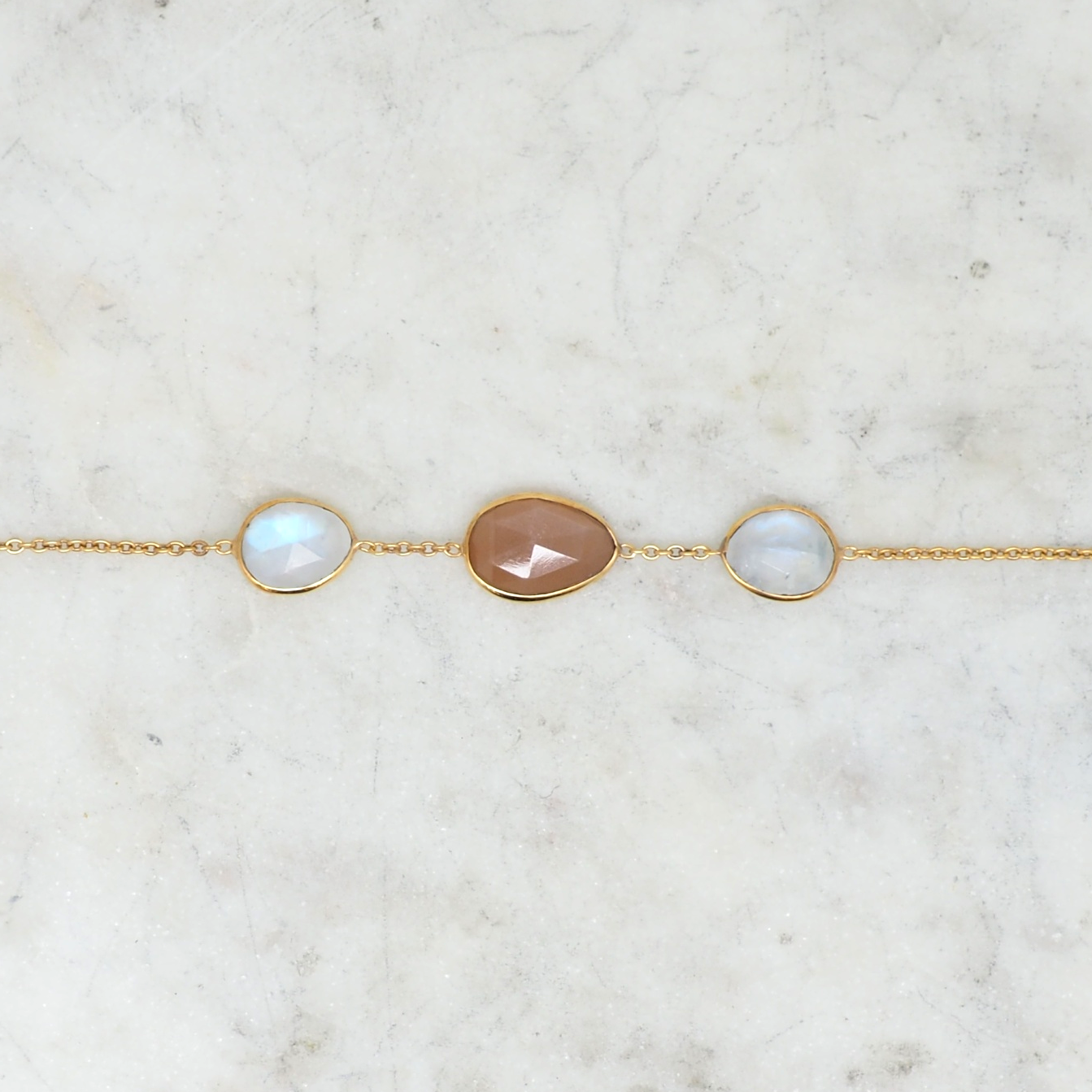 Kyanee - Peach Moonstone