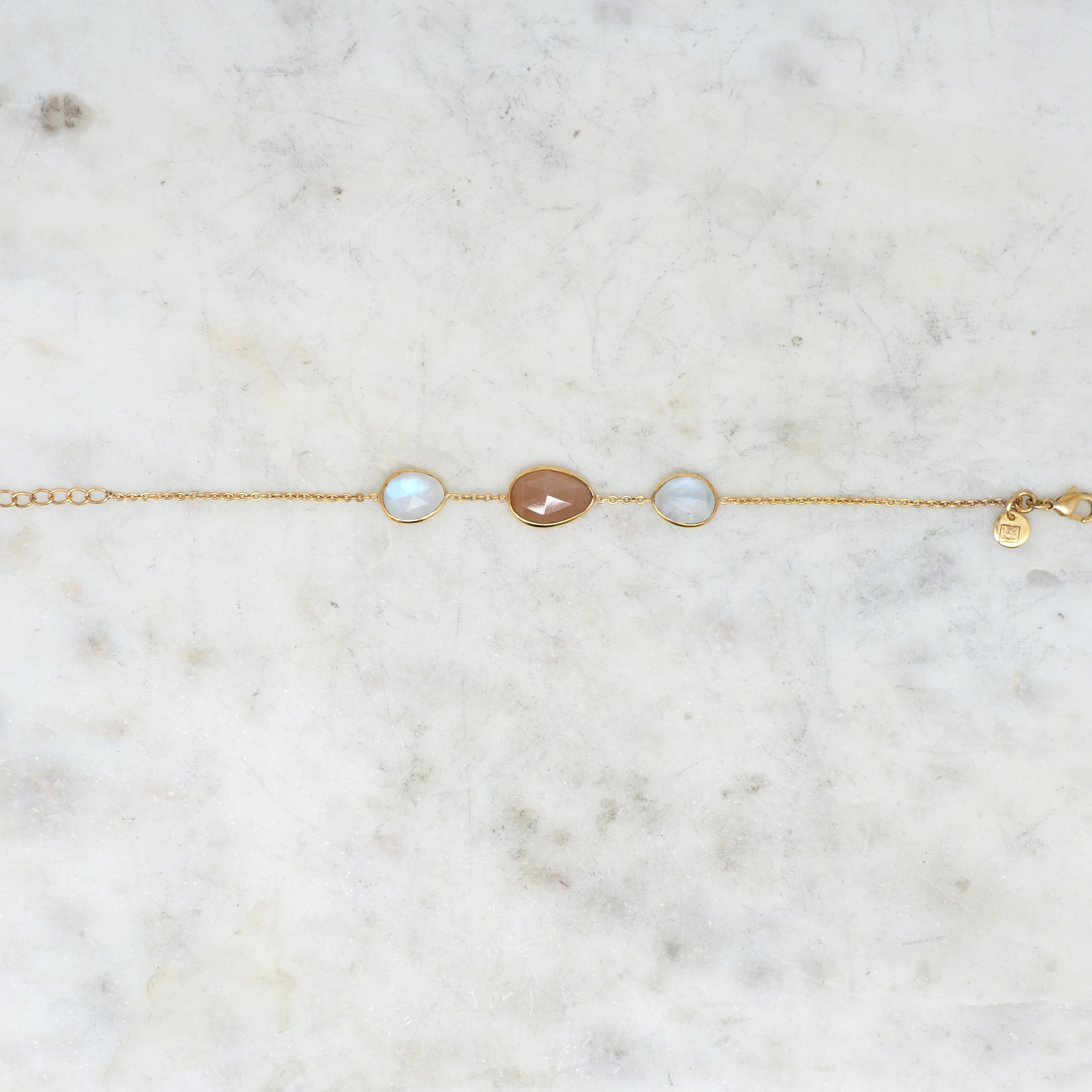 Kyanee - Peach Moonstone