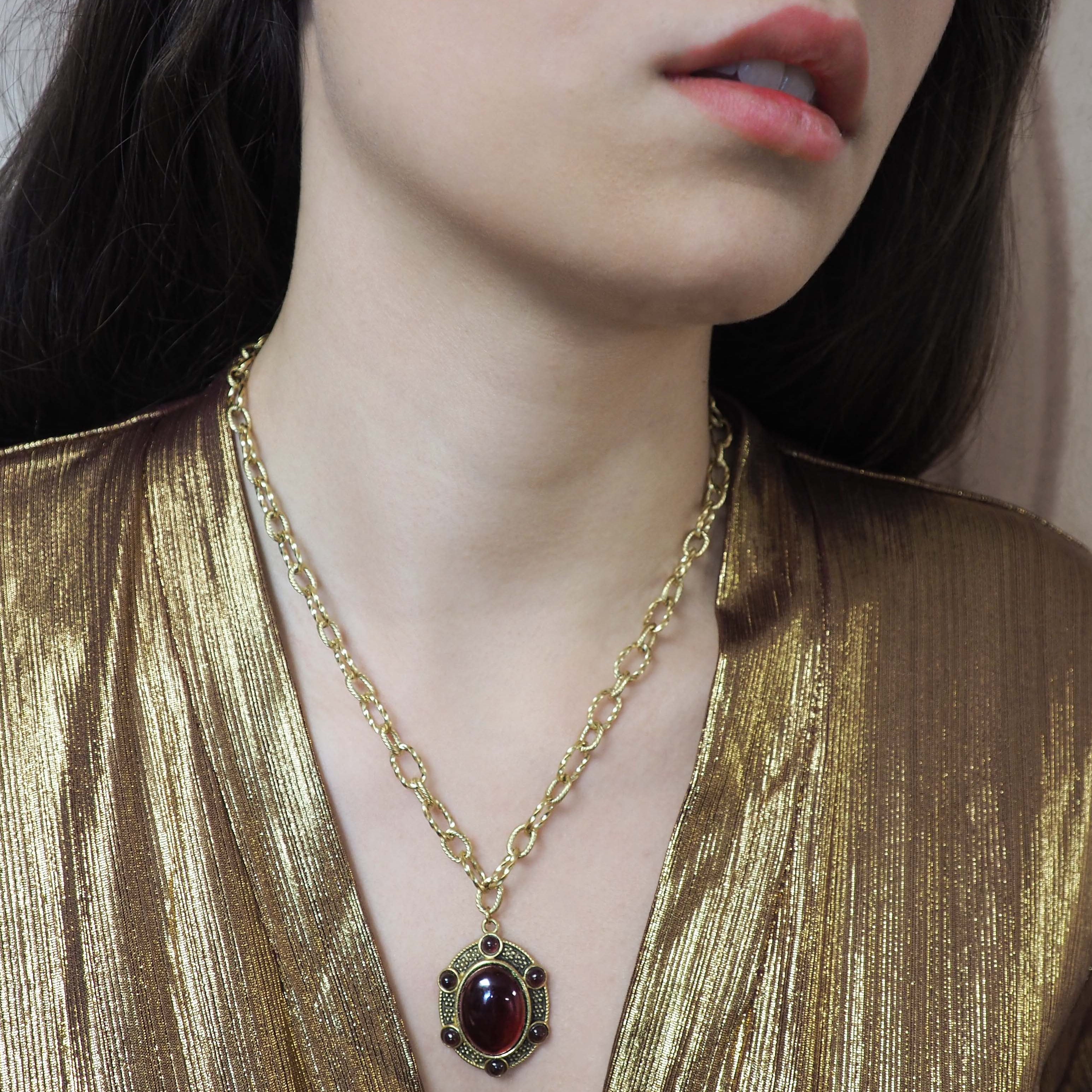 Brooke - Collier Grenat