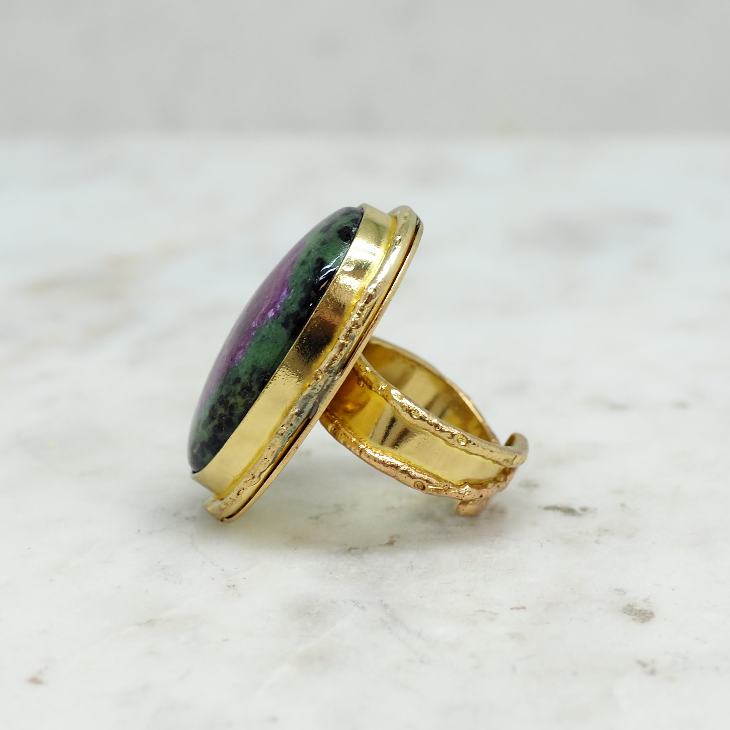 Mystique - Rubis Zoisite