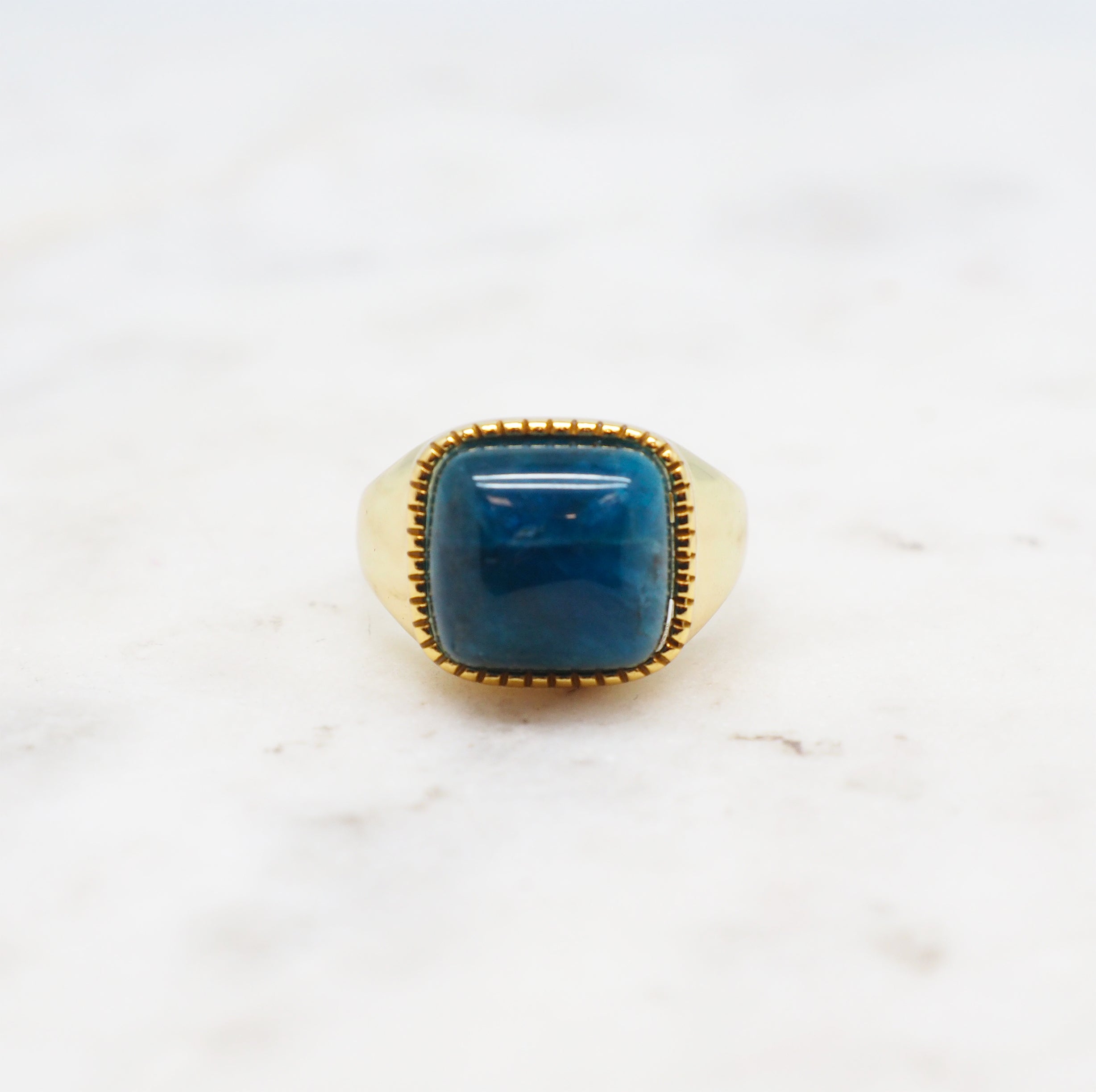 Exquisit – Blau