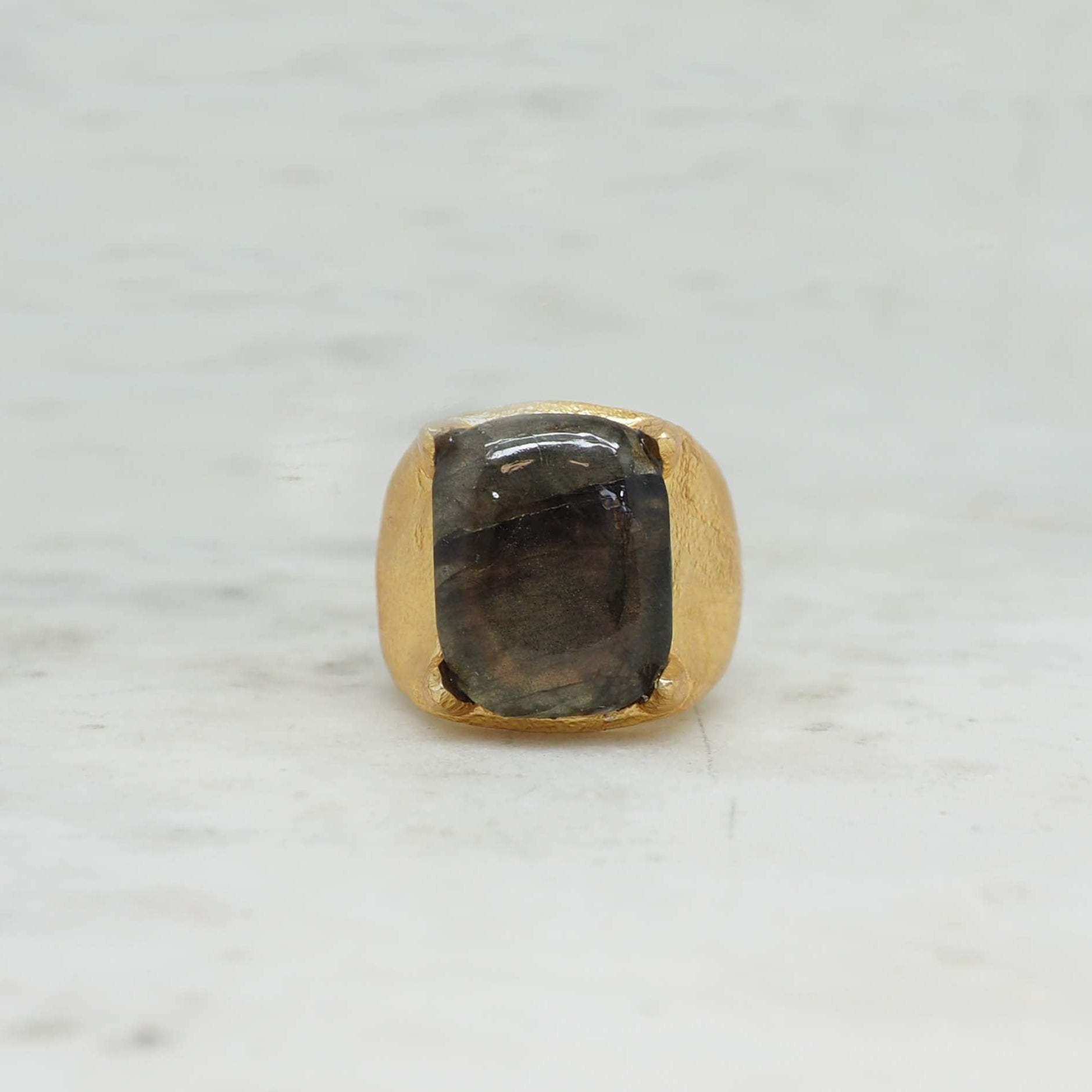 Bonnie - Labradorite
