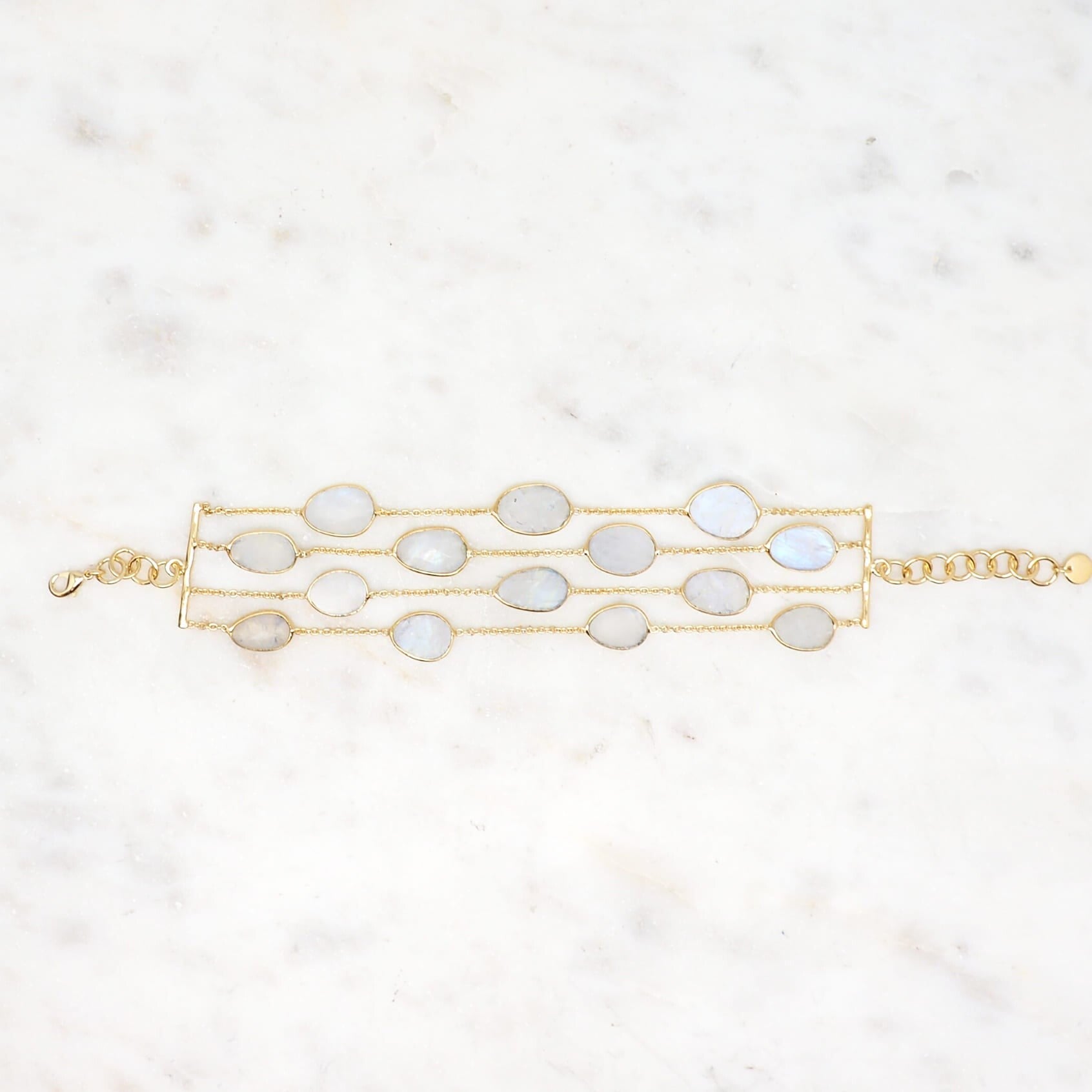 Madeleine - Pierre de Lune