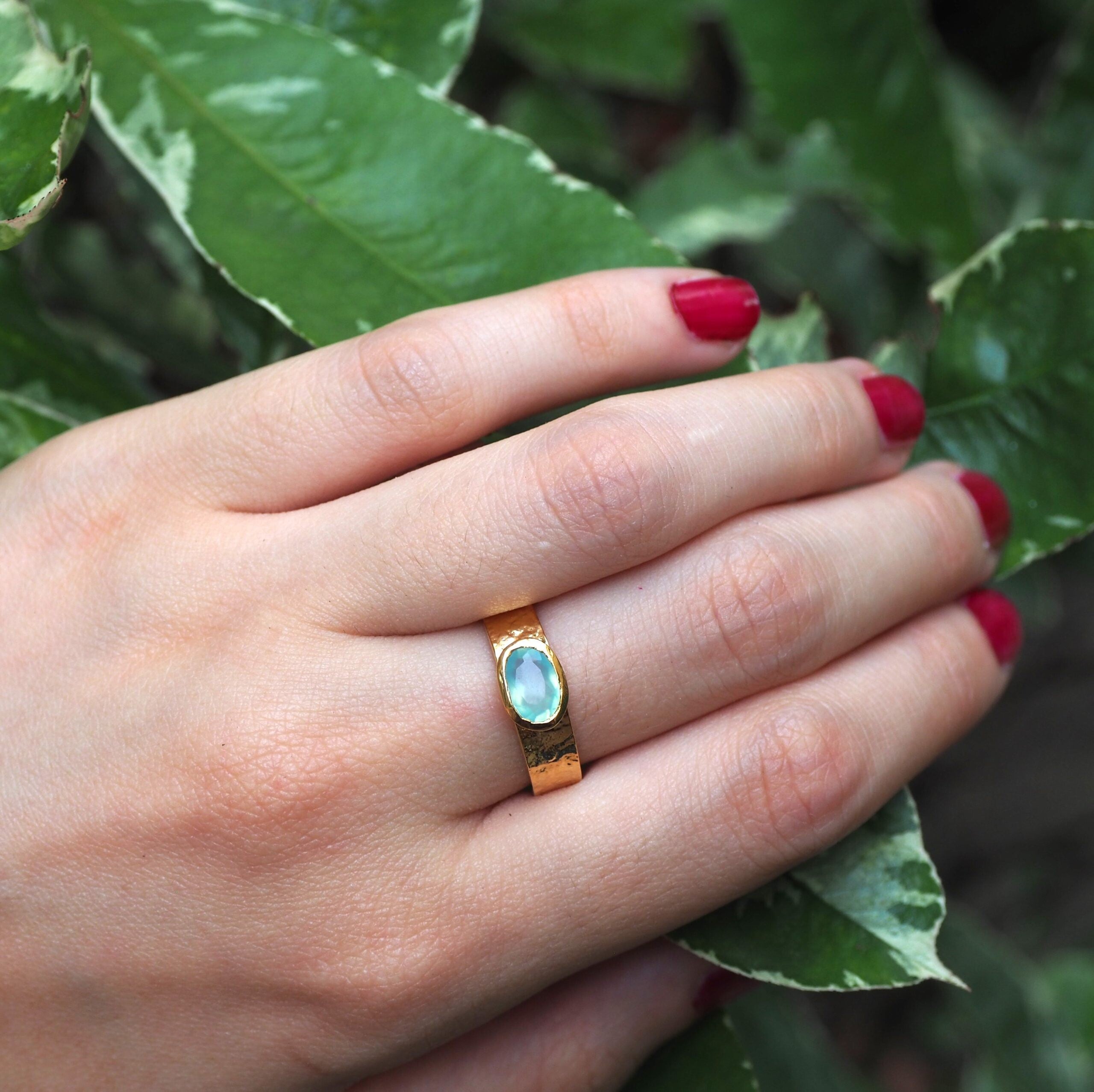 Nina - Chalcedony