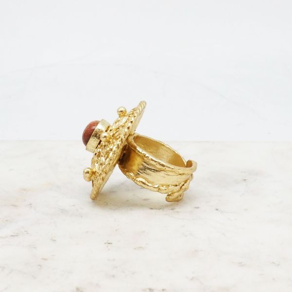 Oasis - Pierre de Soleil