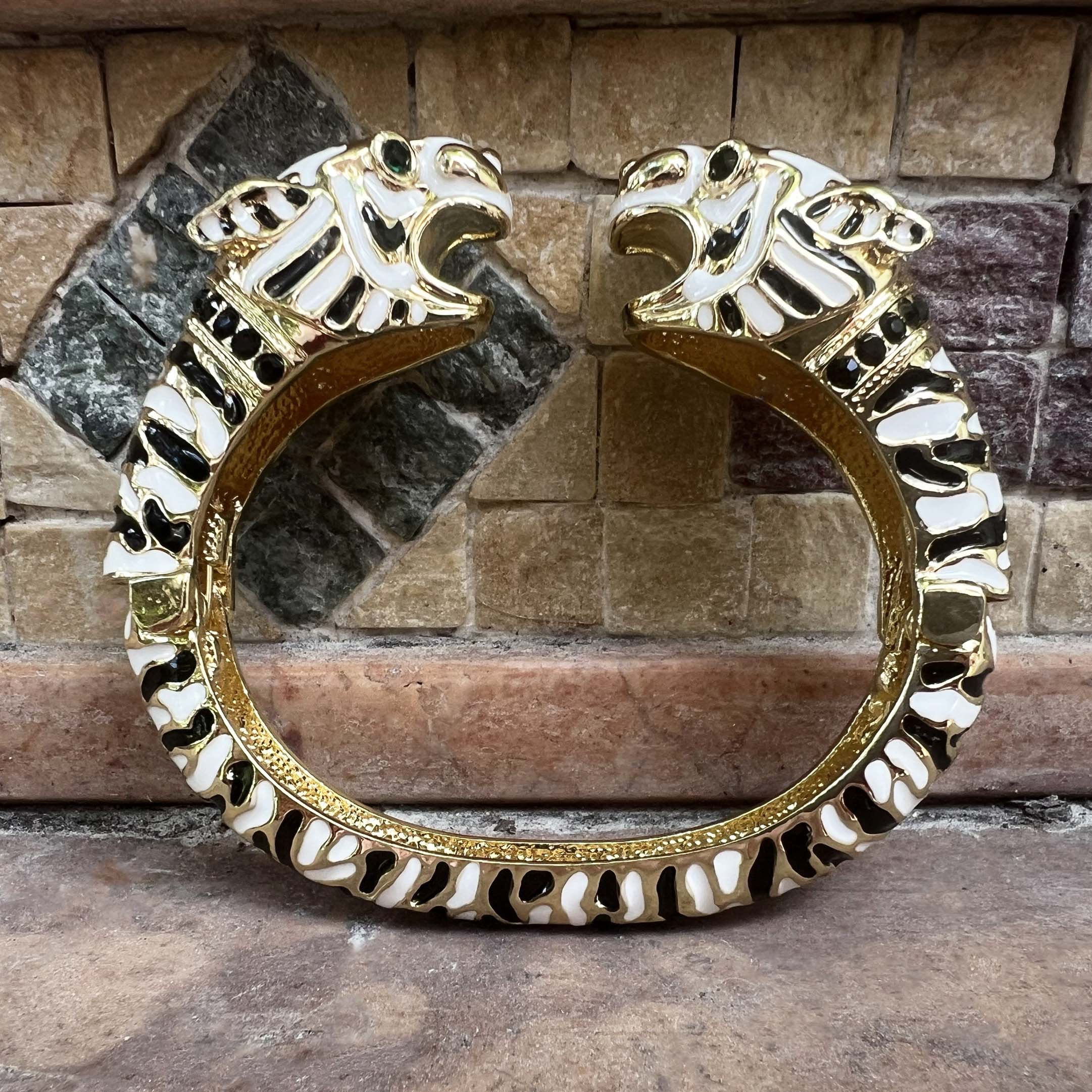 The Tiger Bangle - Black