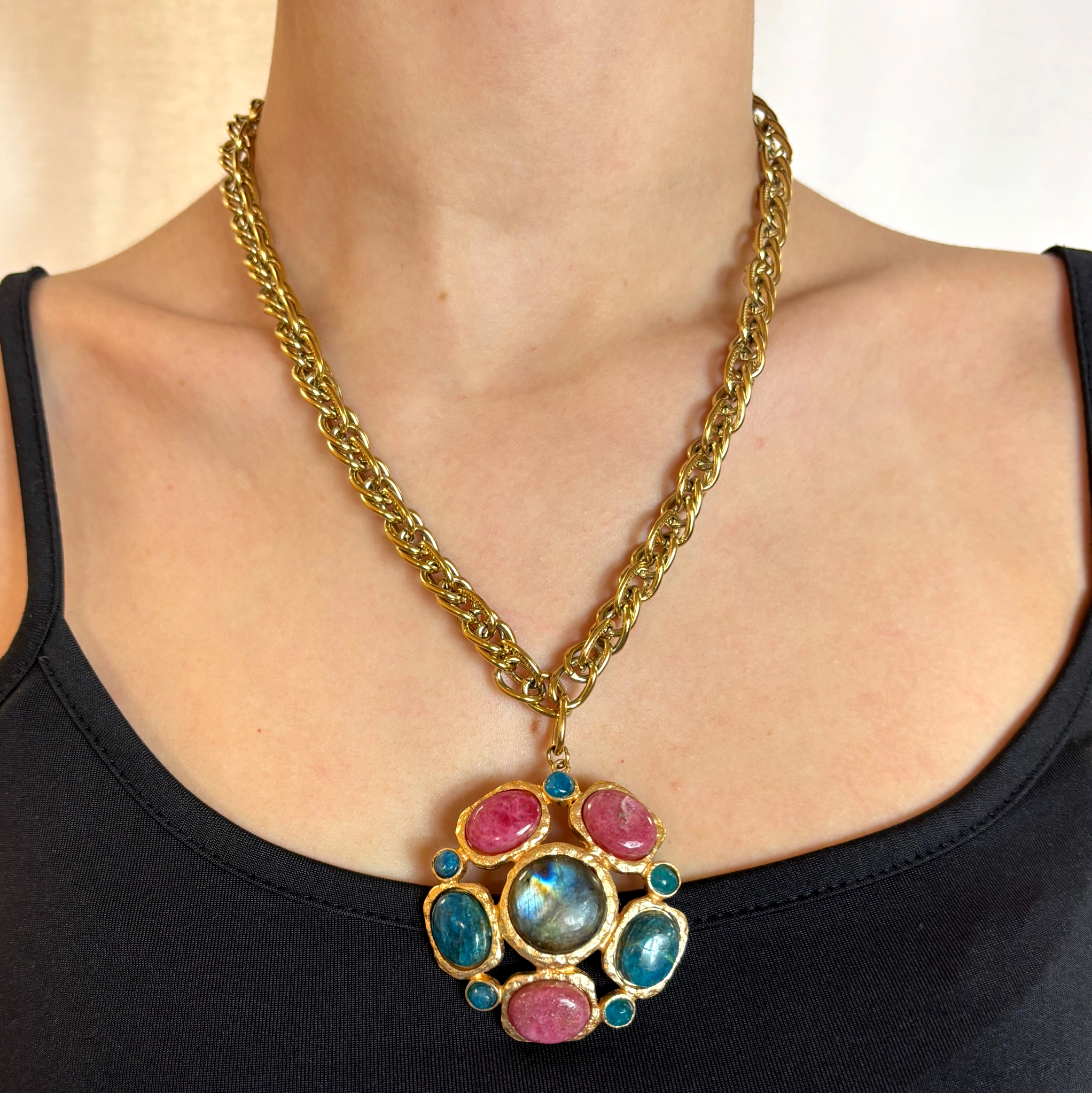 Carthage - Labradorite necklace 