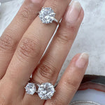 The Solitaire - White