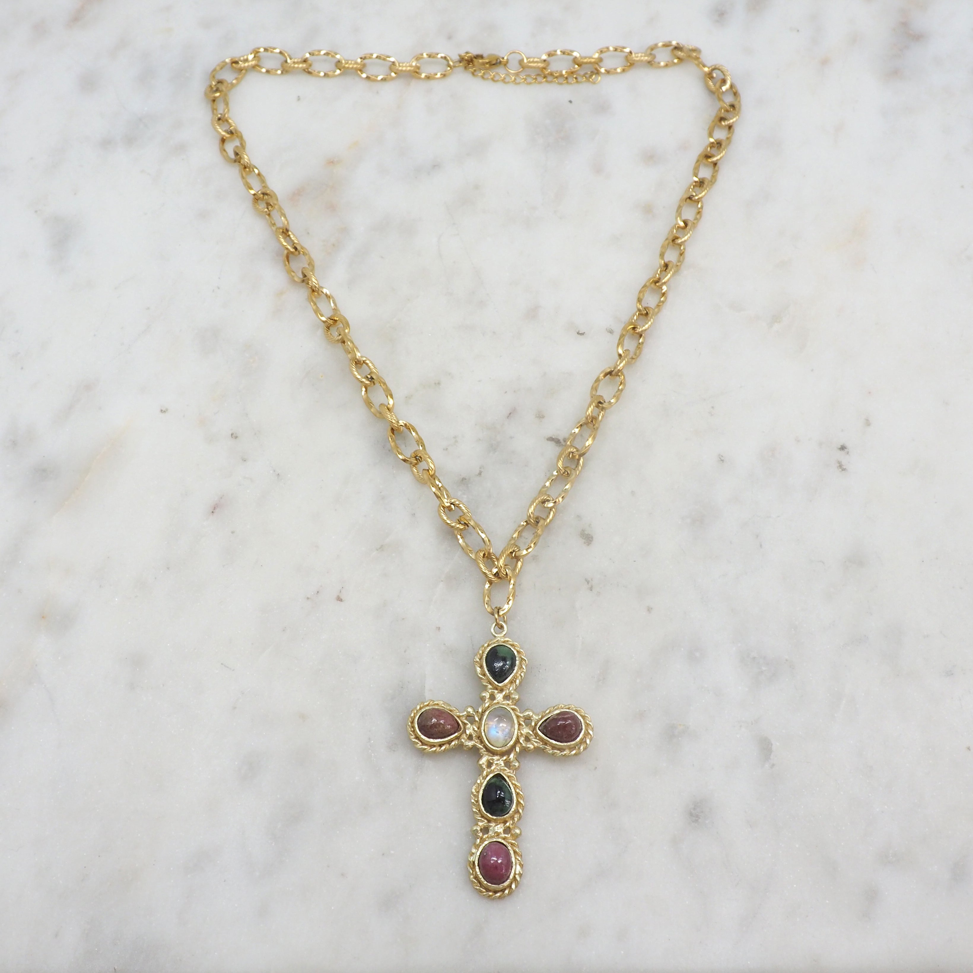 Faith Emotion collier - rubis ,rhodonite et pierre de lune