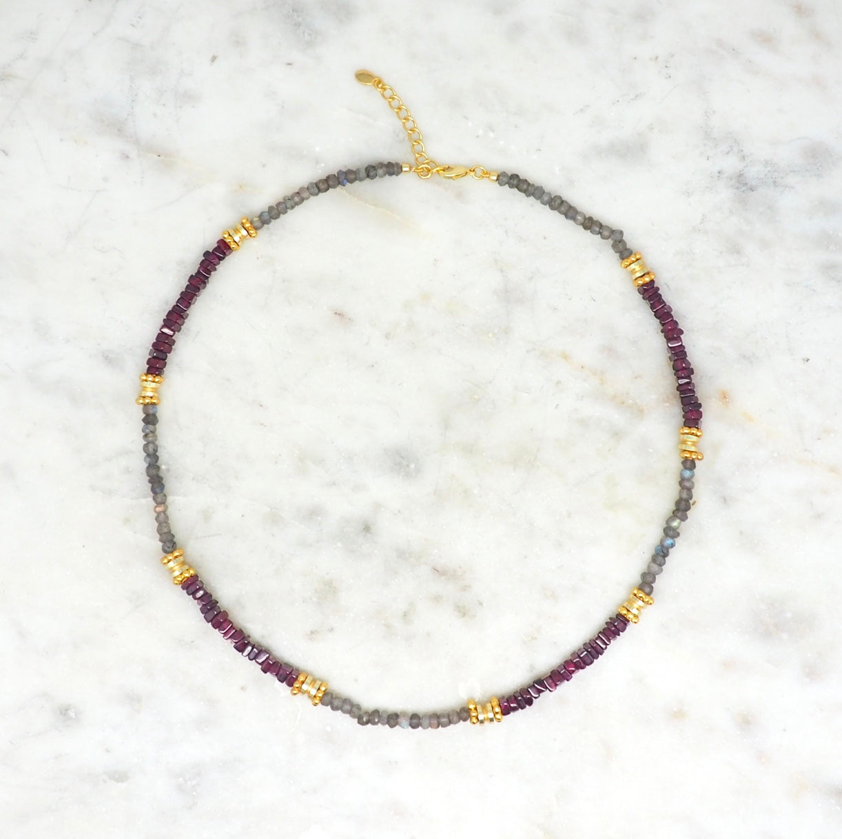 Axis Collier