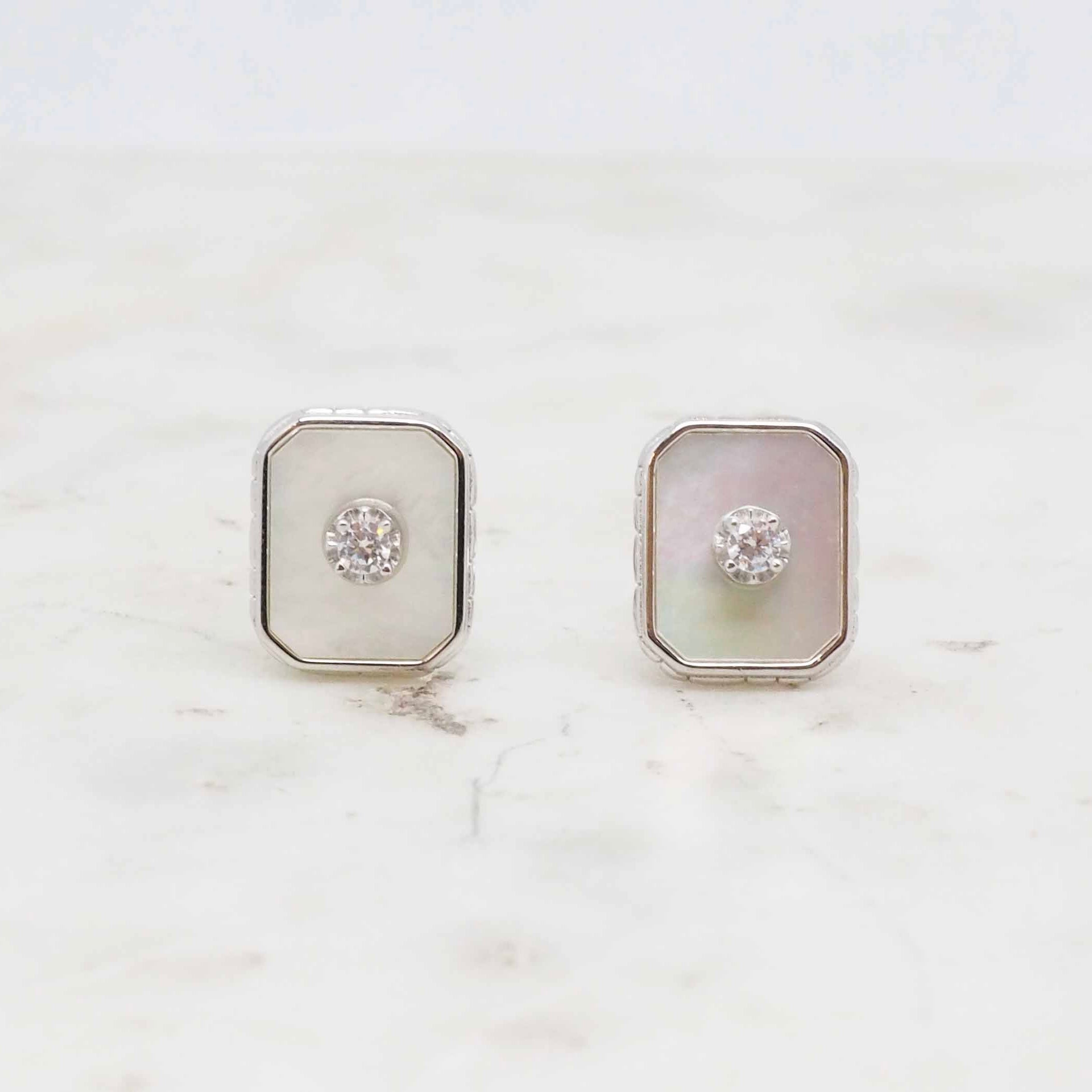 Epure - Mother-of-pearl earrings